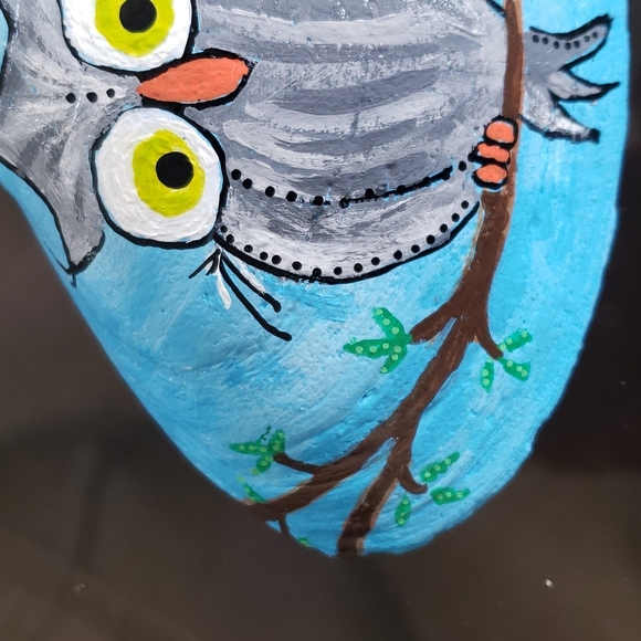 Hand painted Seashell 💙 - Picture 2 of 4